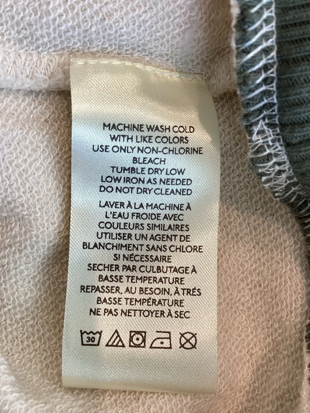 🦆Anthropologie Niki Bubble Embroidered Sweatshirt Pilcro New Duck Camouflage - Picture 14 of 15